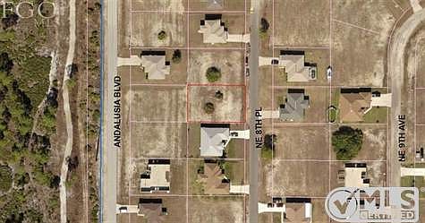 2nd image of 4144 NE 8th Pl