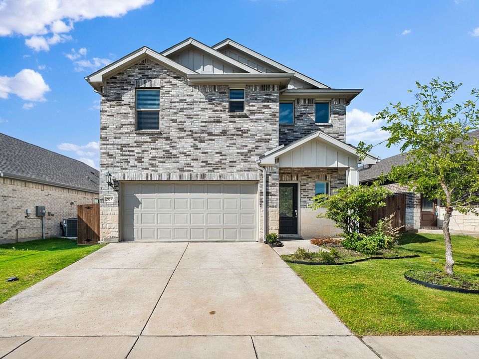 1st image of 208 Mountain Meadow Ln
