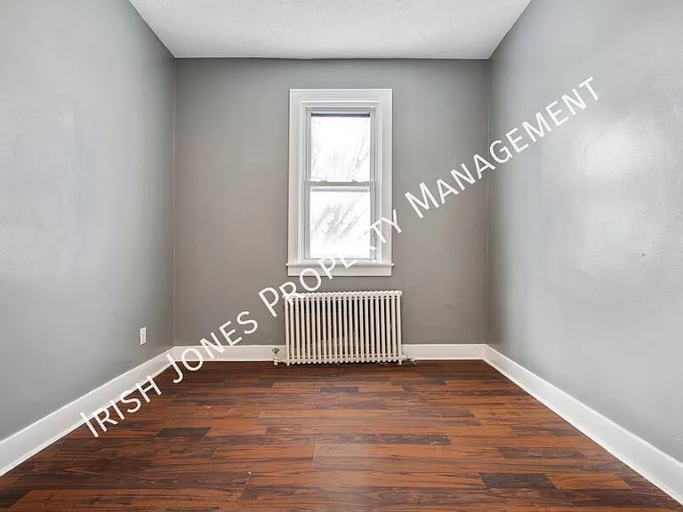 190 Whitney Pl #LOWER - UTILITIES IN — Photo 10
