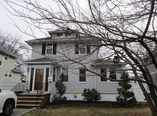 348 Rochelle Ave, Rochelle Park, NJ 07662