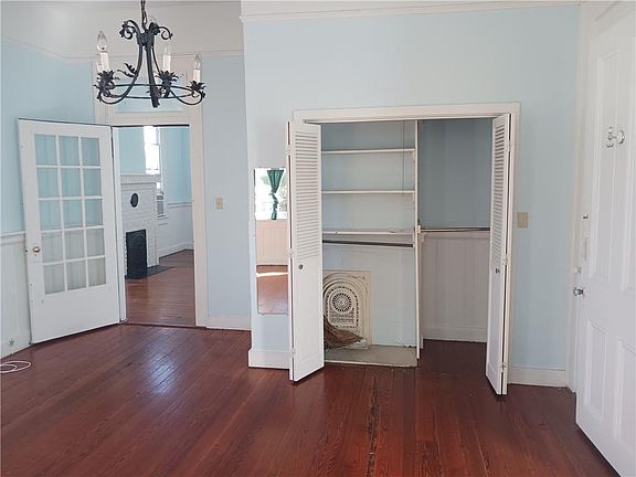 4th image of 8007 Saint Charles Ave