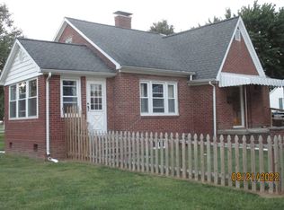 1401 N Lincoln St, Robinson, IL 62454