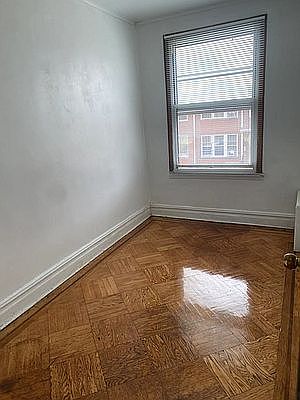 2nd image of 1272 Tabor Ct #2