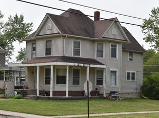 305 S Park St, Manhattan, IL 60442