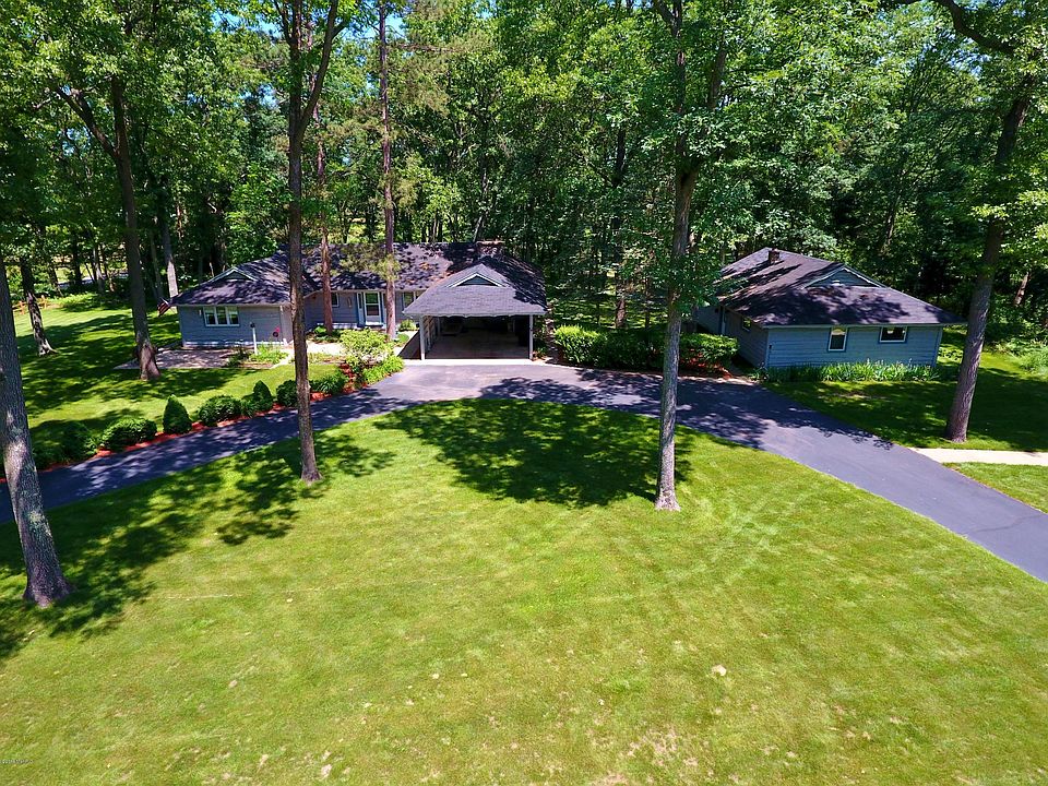 1st image of 9758 S Star Lake Dr