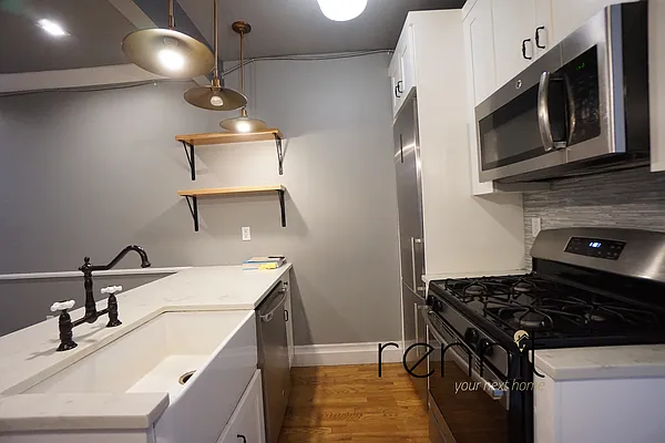 Rented by Rennit Inc. | media 28