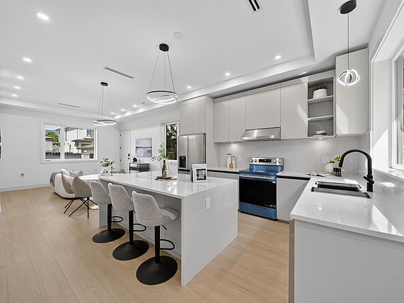 2nd image of 6555 Carnegie St #3