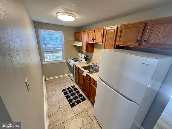 2nd image of 239 S 3rd St #A