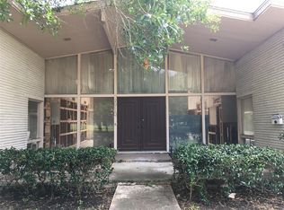 9910 Balmforth Ln, Houston, TX 77096