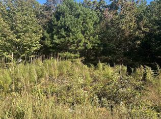 103 Oak Point Dr, Lexington, TN 38351