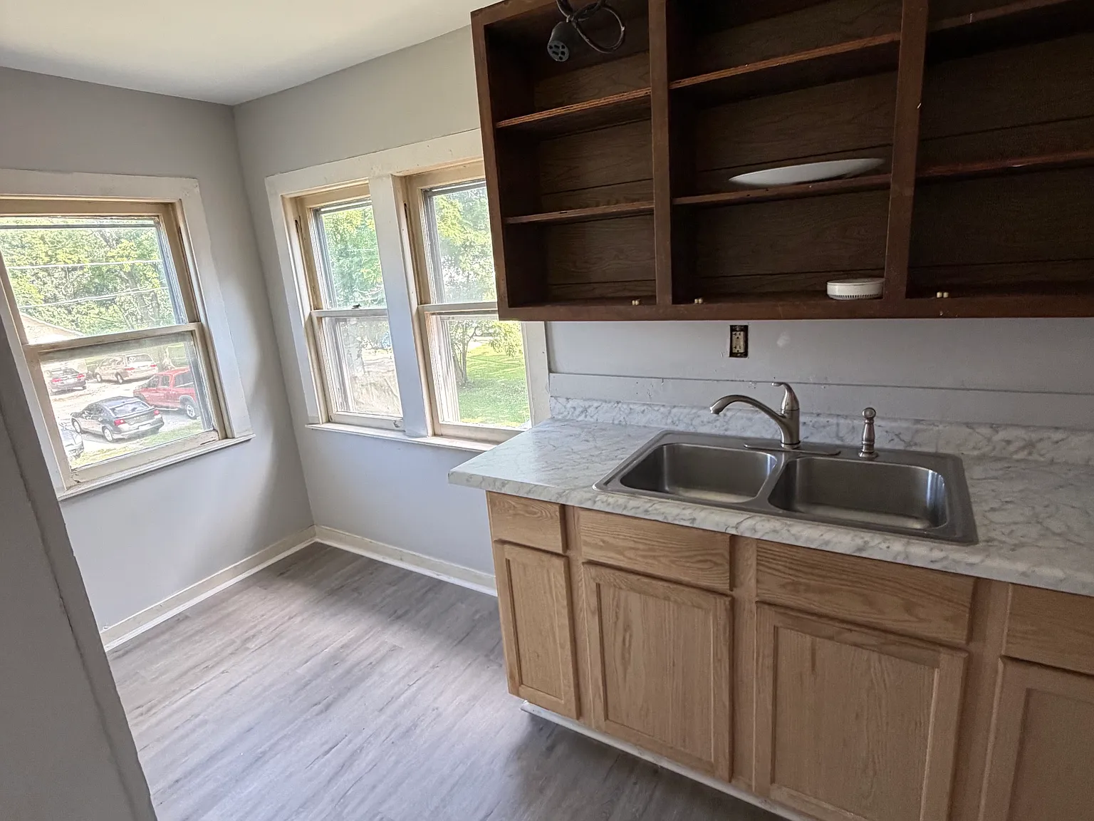 1 bed, $900 — Photo 2