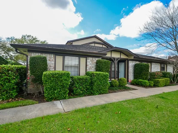 11602 S Kirkwood Rd, Stafford, TX 77477