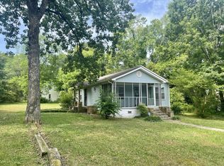14 Whirlaway Dr, Chattanooga, TN 37421