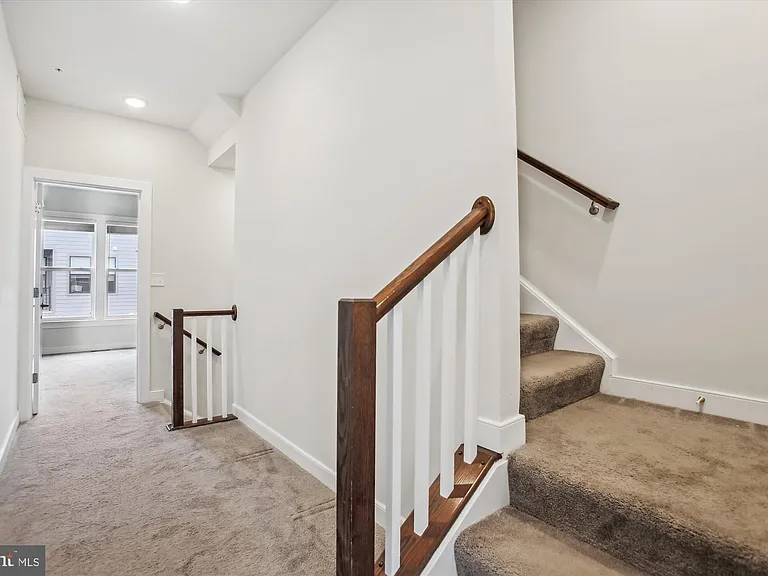 13340 Sherwood Park Ln — Photo 22
