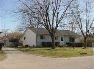 6715 Lone Elm Dr, Racine, WI 53402