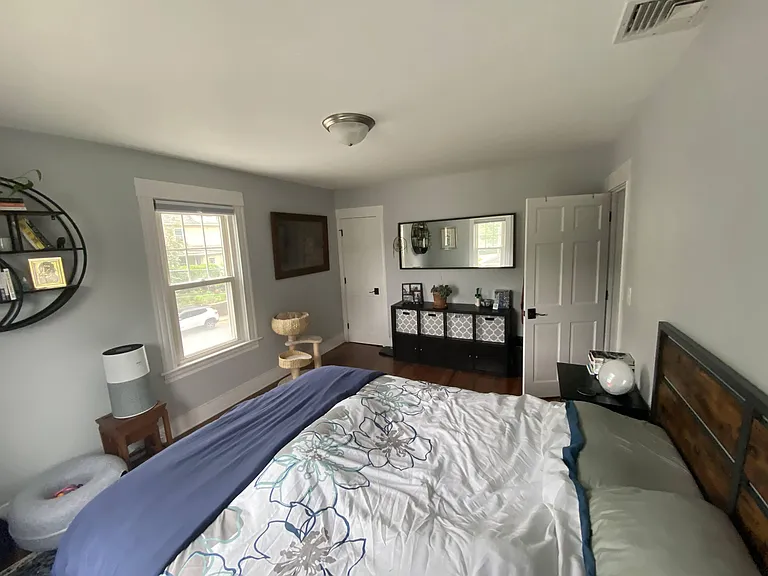 Main bedroom