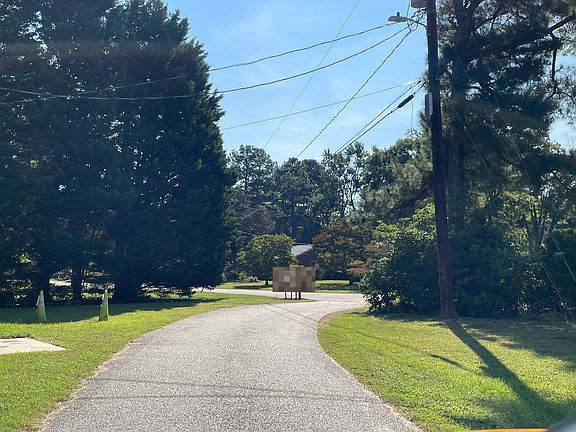 5th image of 12327 Lees Ln