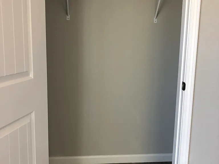 41 Hickory Hill Ln — Photo 11