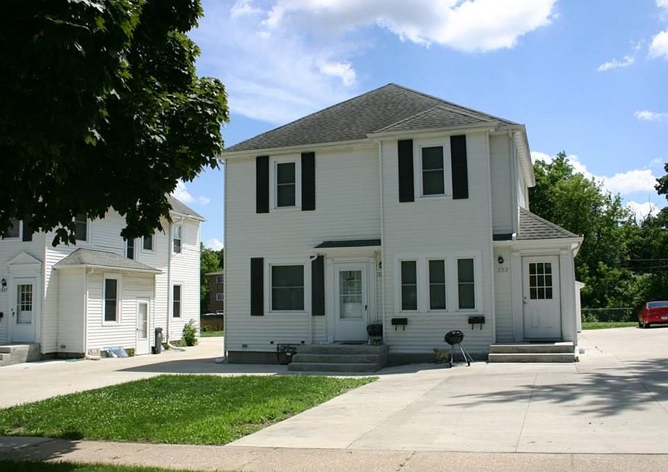2nd image of 327 30th Street Dr SE