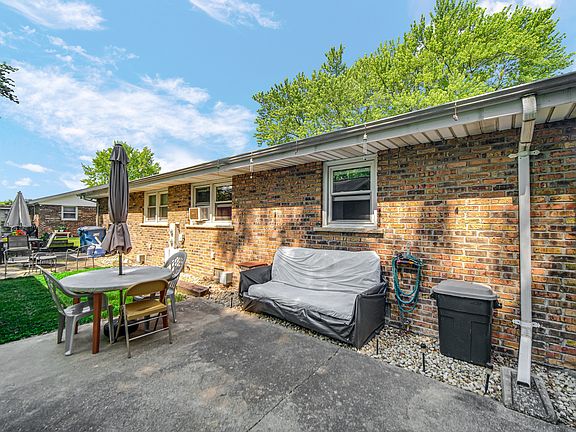 5th image of 848-850 Heritage Dr