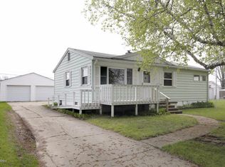 69197 Elaine Dr, Sturgis, MI 49091