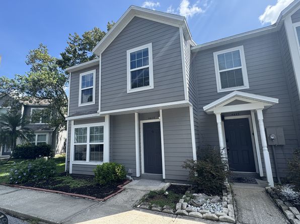 4447 Brook Hollow Cir