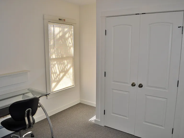 203 Williams St — Photo 29