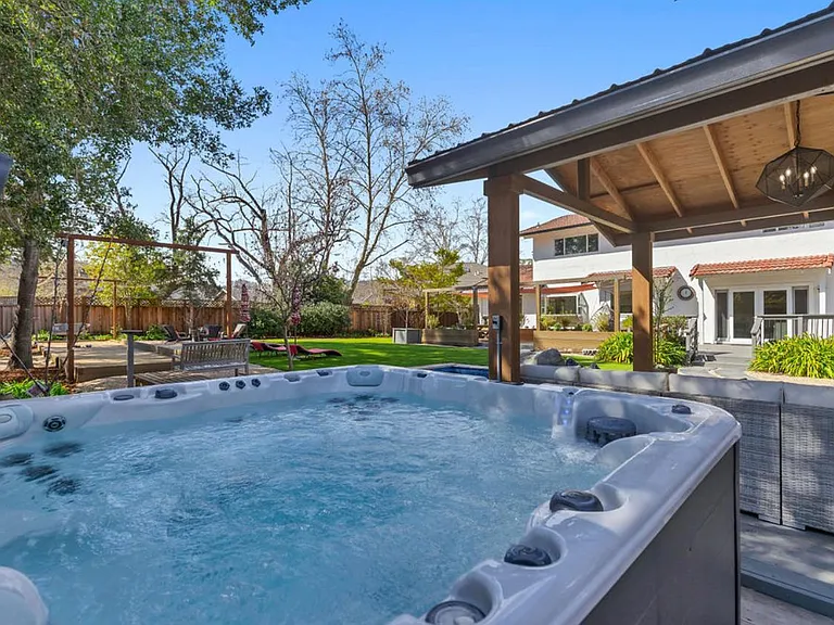610 Harvest Ln — Photo 30