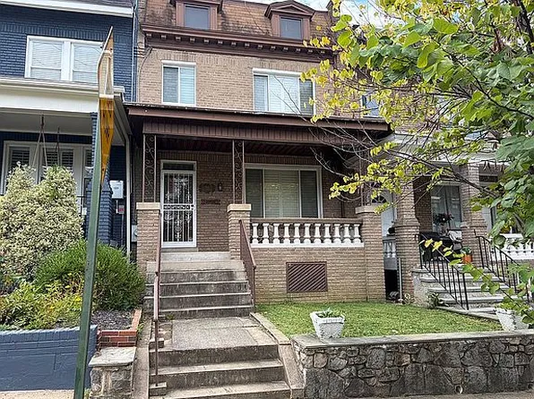 916 Emerson St NW, Washington, DC 20011