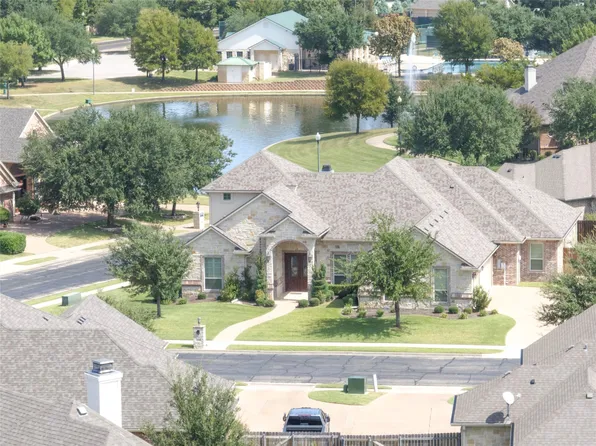 1100 Wessex Dr, Woodway, TX 76712