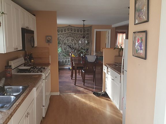 kitchen/dining