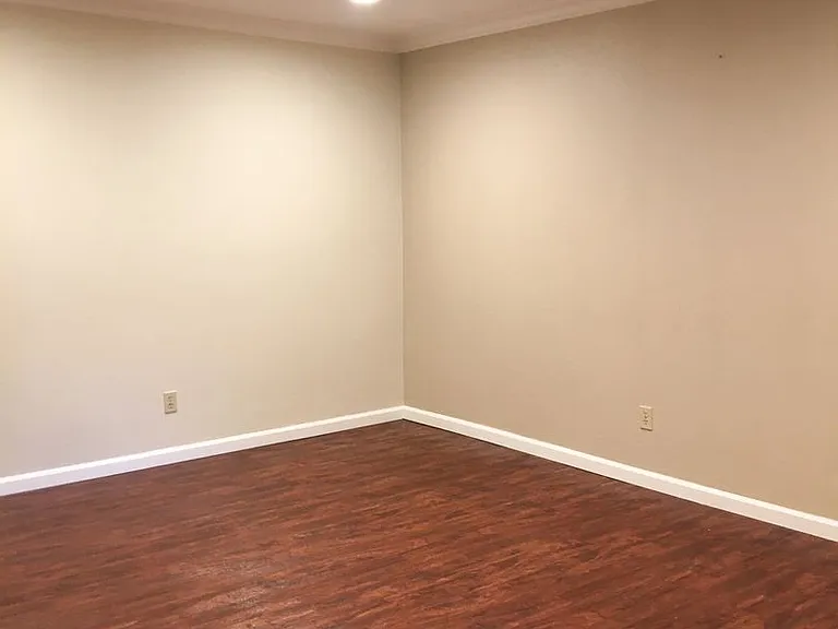 2575 Easton Way #81 — Photo 2