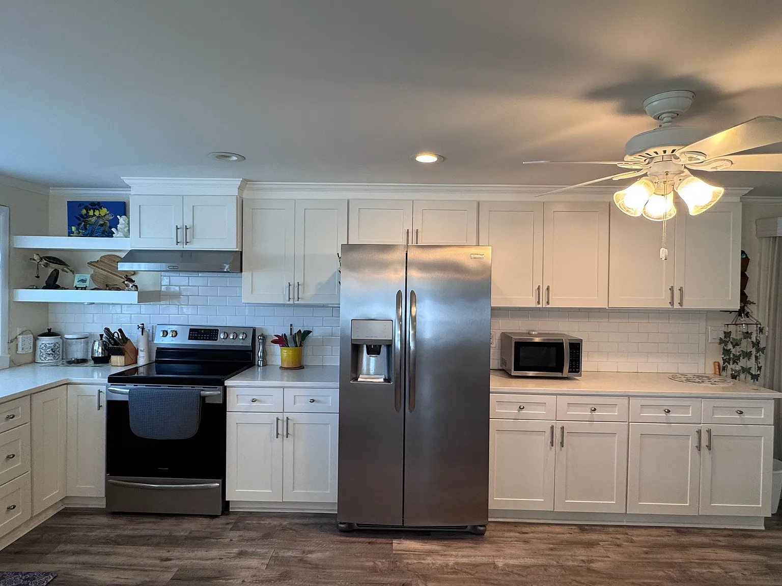 2 bed, 1306 sqft, $2,300 — Photo 3