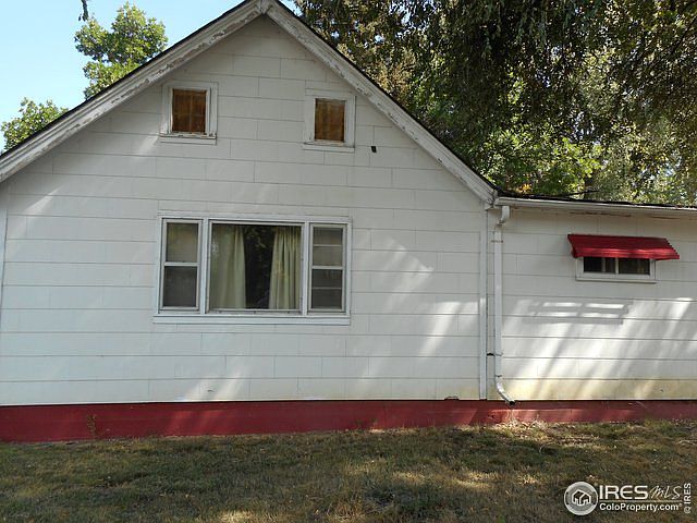 2nd image of 1721 W 9th Ave