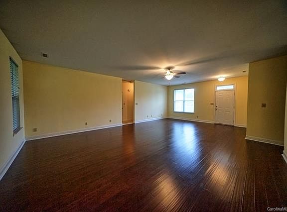 3rd image of 124 Ravencrest Dr