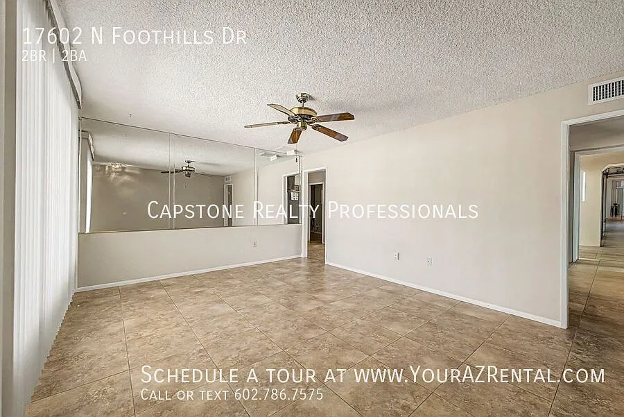 Spacious Vintage Charmer has 2 Bedrooms 2 Baths in 1335 square feet! — Photo 3