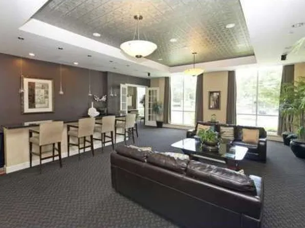 325 E Paces Ferry Rd NE, Atlanta, GA 30305