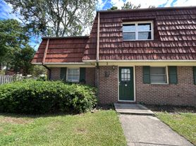 1025 Carolina Rd
