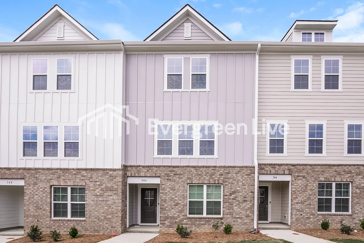 Building Photo - 546 Hodge Rd