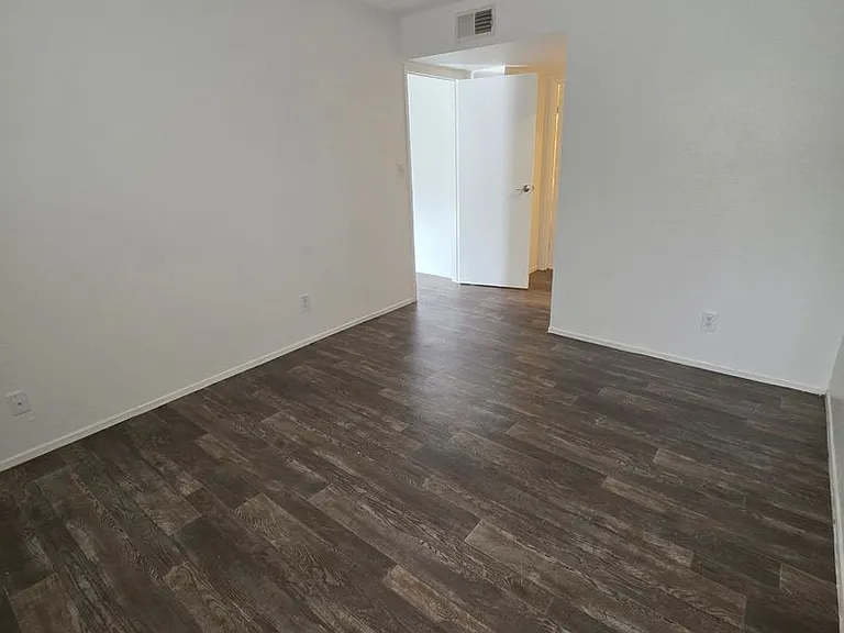 Canyon 35 Apartments — Photo 30