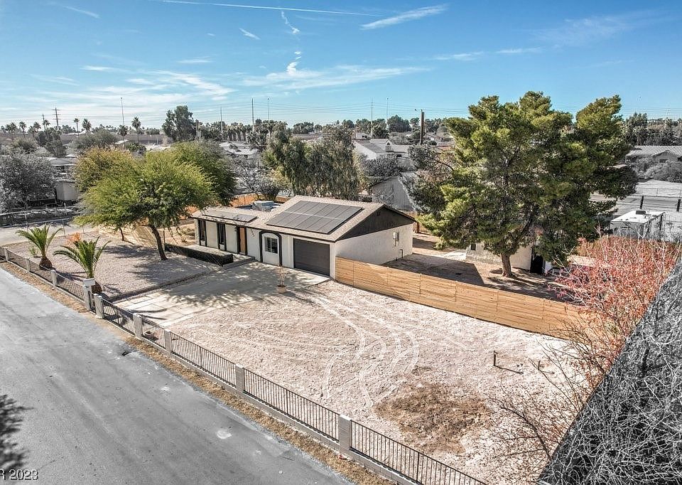 1st image of 5037 Merrill Ave