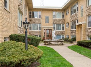 5503 W Edmunds St #2C, Chicago, IL 60630