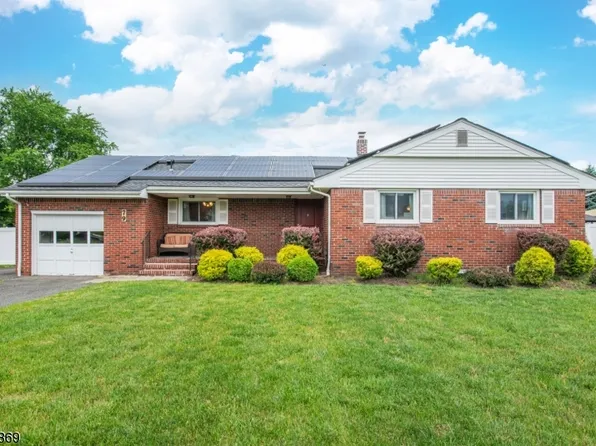 79 Sand Rd, Fairfield Twp., NJ 07004