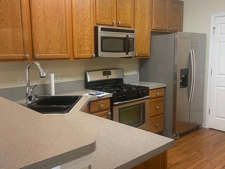 6034 Canterbury Ln #6034 — Photo 15
