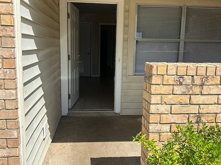 5401 Laccasine Dr #A — Photo 1