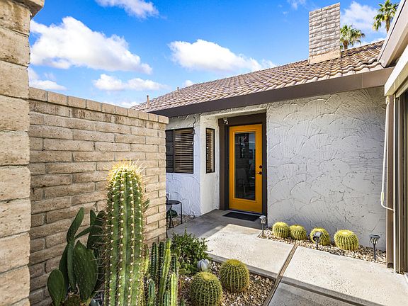 3rd image of 2467 Miramonte Cir W Unit C