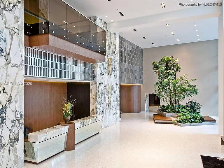 2020 N Bayshore Dr #2909 — Photo 21