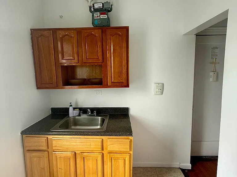 3067 Decatur Ave #E2 — Photo 10