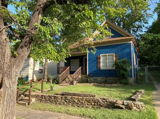 316 W Day St, Denison, TX 75020