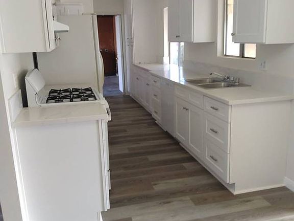 2nd image of 1524 Marble Ct